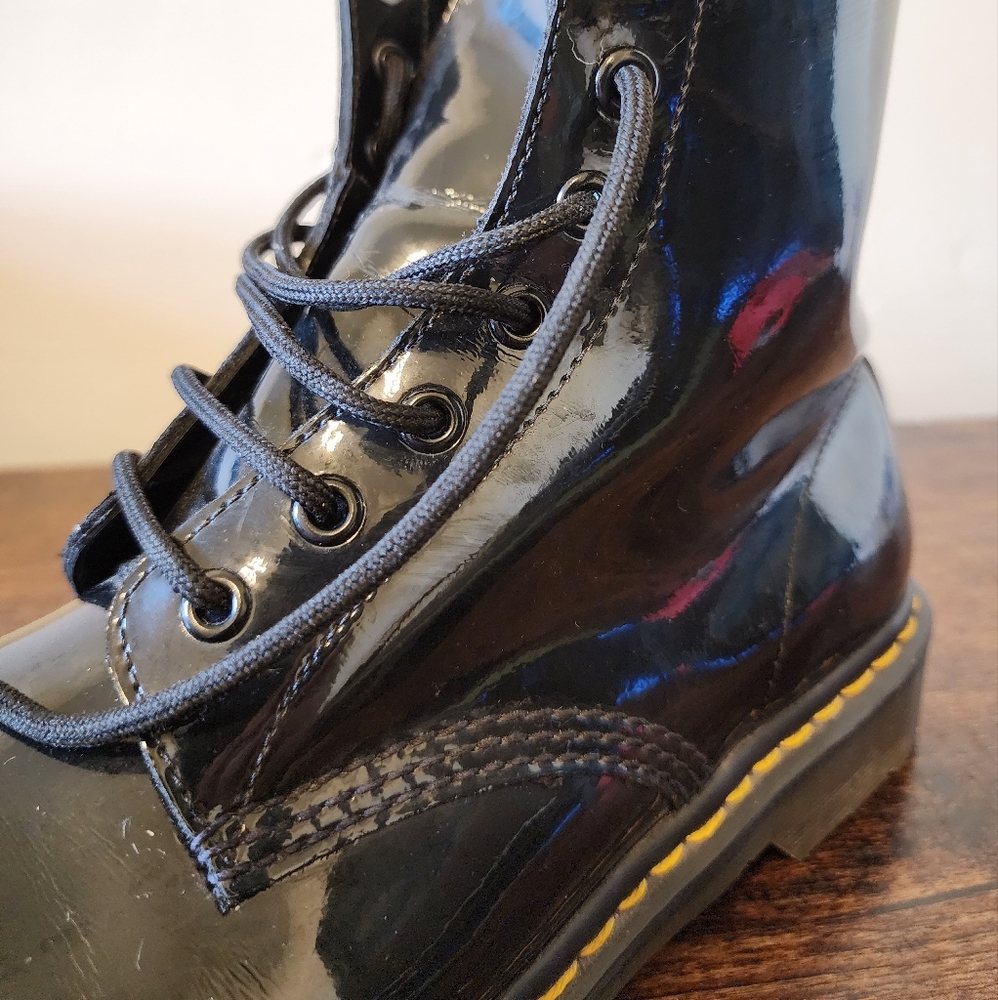 EUC Dr. Martens 1460 Patent Leather Boots! - Picture 8 of 13